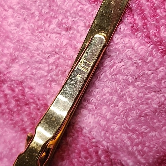 Dunhill pin Clip Bar color Silver and Gold 💯 Authentic - Picture 4 of 6
